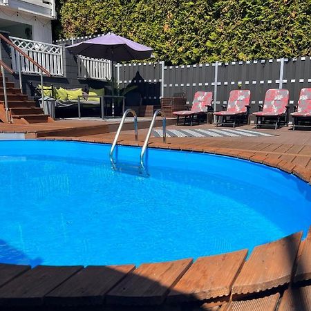 O&W Ferienhaus Mit Pool Naehe Nuerburgring, Adenau Buitenkant foto