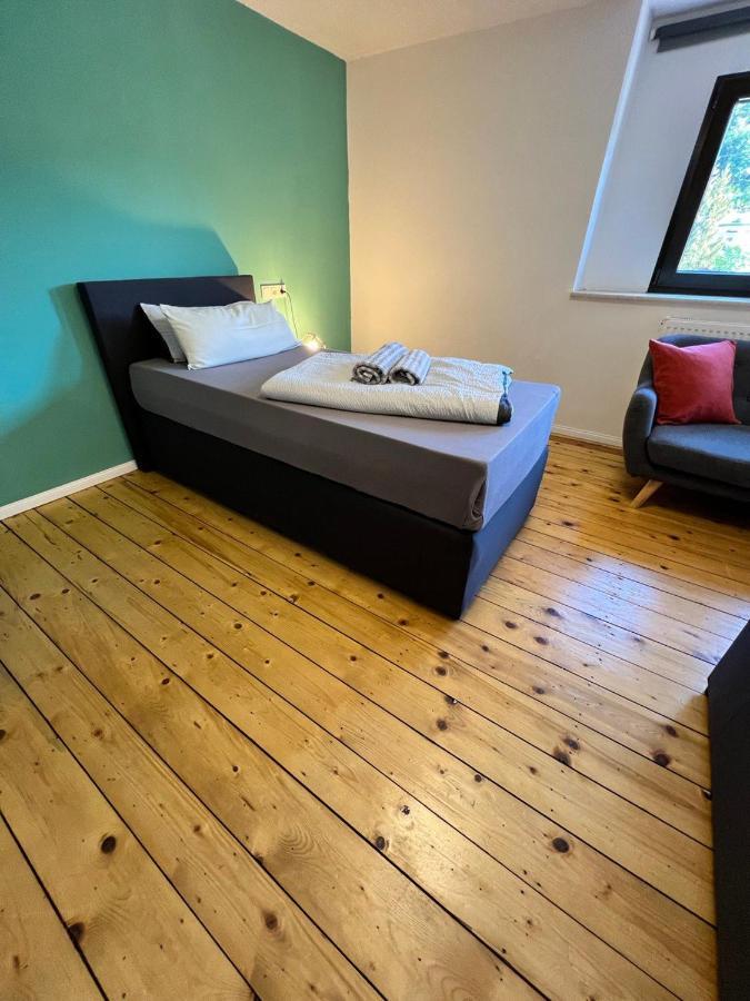 O&W Ferienhaus Mit Pool Naehe Nuerburgring, Adenau Buitenkant foto