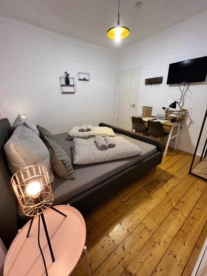 O&W Ferienhaus Mit Pool Naehe Nuerburgring, Adenau Buitenkant foto