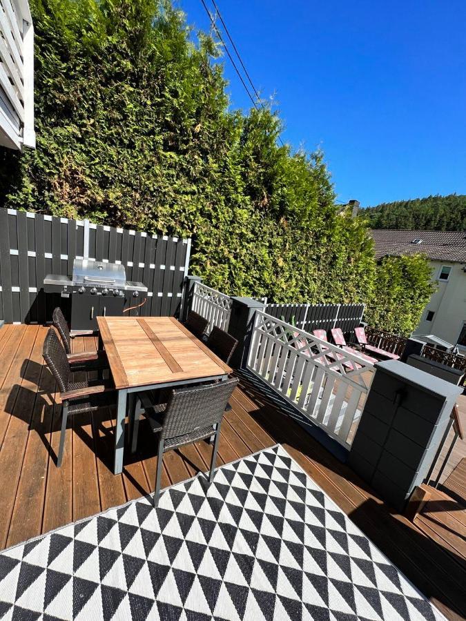 O&W Ferienhaus Mit Pool Naehe Nuerburgring, Adenau Buitenkant foto